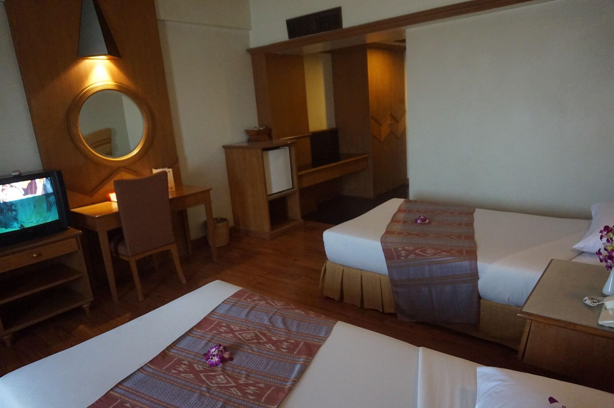 Ban Chiang Hotel Udon Thani Exterior photo
